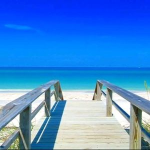 Meet your Posher, J.